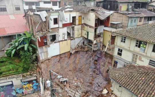 Zaruma, oro y tragedia