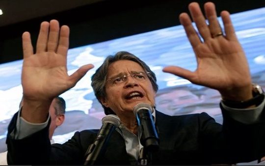 Ecuatorianos desaprueban labor de Guillermo Lasso, según sondeo