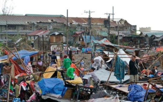 Número de muertos por tifón Rai se eleva a 375 en Filipinas