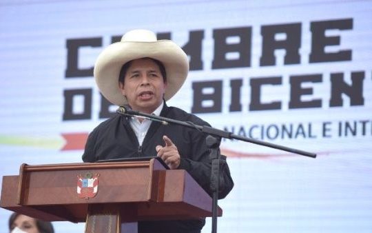 Presidente de Perú convoca a campesinos a impulsar Reforma Agraria