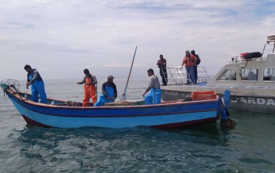 Tres embarcaciones fueron detenidas por pesca ilegal.