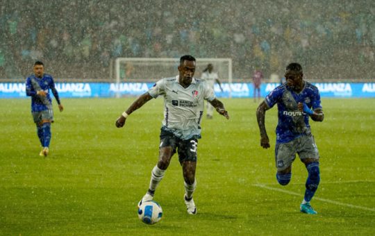 Liga de Quito vs Emelec es reprogramado por las fuertes lluvias