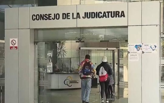 Los vocales de la Judicatura aclaran la contratación del hijo de jueza Enma Tapia