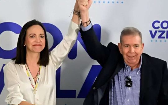 Edmundo González designa a María Corina Machado como su vicepresidenta