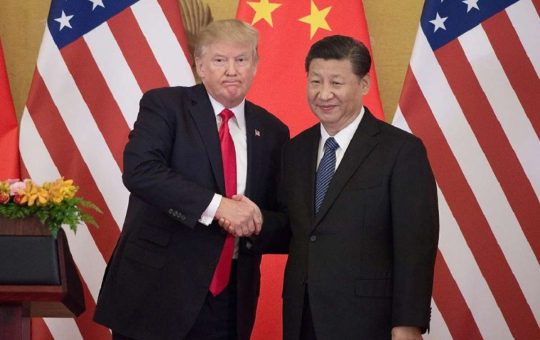 Donald Trump invitó a Xi Jinping en medio de «guerra comercial» con China