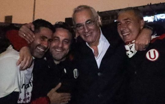 Copa Libertadores: Jorge Fossati no dirigirá a Universitario de Perú contra Barcelona SC