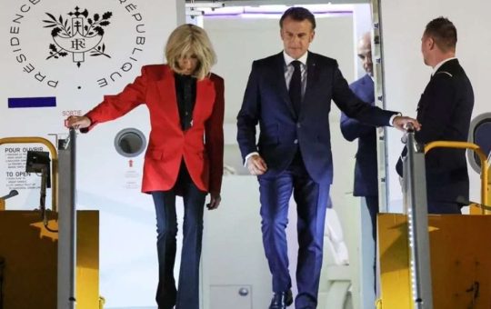 Los Macron protagonizan incómodo momento en plena gira presidencial