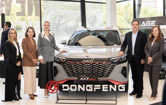 Corporación Maresa representante oficial de la Marca Dongfeng en Ecuador, entregó un vehículo en beneficio de las acciones de Fundación ANA