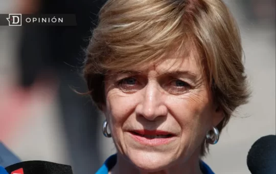 La heredera del silencio o la señora de las dos caras: Evelyn Matthei