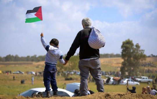 La carnicería en las filas del hambre: al menos 84 vidas asesinadas hoy en la búsqueda desesperada de ayuda en Gaza