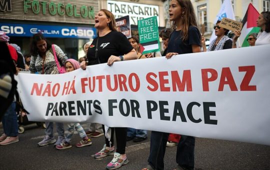 Fortalecer el clamor popular y los esfuerzos a favor de la paz