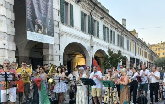 La Musica contro il Silenzio, manifestación contra el apartheid y el genocidio en Palestina. Entrevista colectiva.
