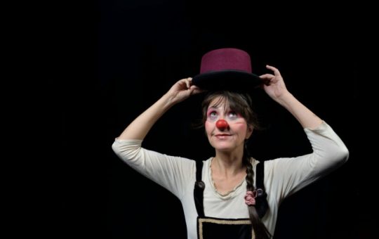Chile: El viaje escénico clown “Soliloco” recorrerá escenarios de seis comunas de la Región Metropolitana