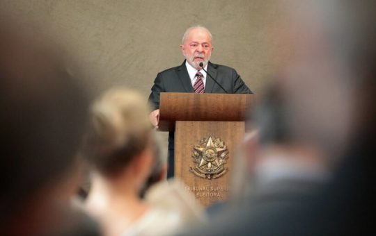 Lula entre la traición y el cautiverio: el precio de gobernar Brasil