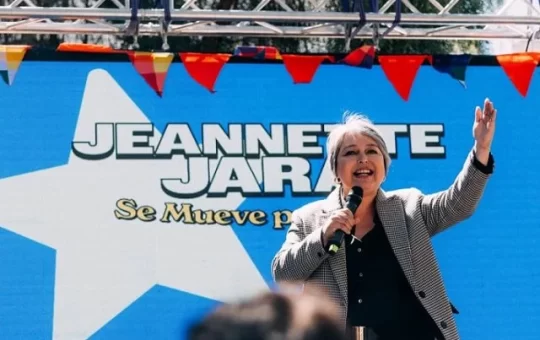 Más de 200 científicos e investigadores apoyan a Jeannette Jara: “Ciencia abierta por un Chile justo y próspero”