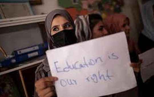 Khadija Amin nos habla de la ausencia de derechos para las mujeres afganas y sobre su educación clandestina (II)