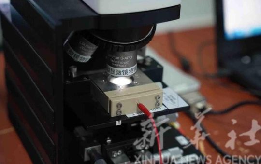 Experimento en la estación espacial china revela secretos de las baterías de litio en microgravedad