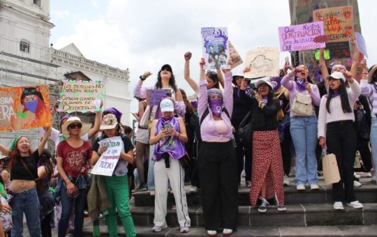Marcha 8M en Quito: «Exigimos justicia ya!»