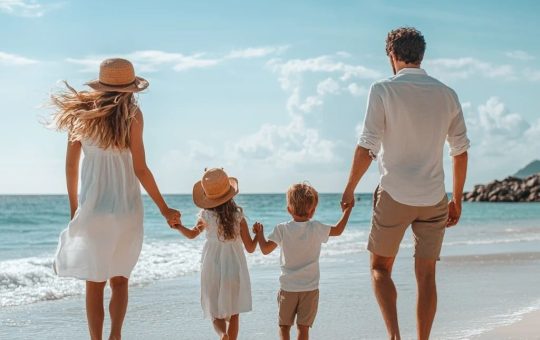 Ecuatorianos priorizan viajes cortos y destinos locales en Semana Santa