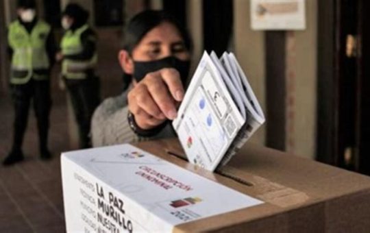 La crisis de representación política y la fragilidad de la legitimidad democrática