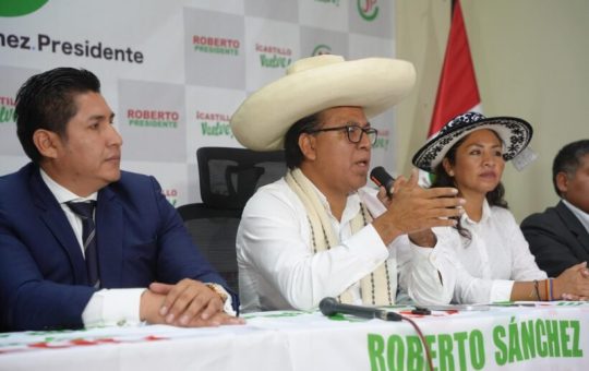 Juntos por el Perú: “Cambio a último momento en la normativa comprueba el fraude electoral”