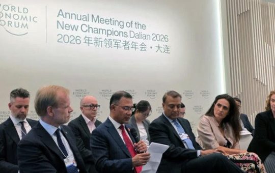 Bangladés: primer ministro Tarique Rahman recuerda a líderes mundiales sus compromisos climáticos para salvar a millones de personas