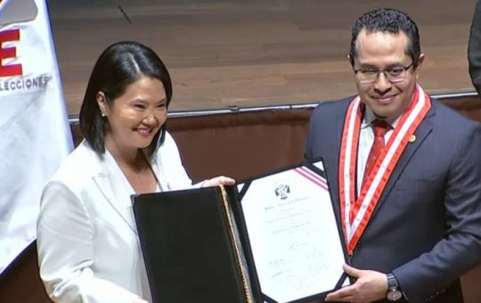 Perú: JNE entrega credenciales a Keiko Fujimori como presidenta constitucional de la República