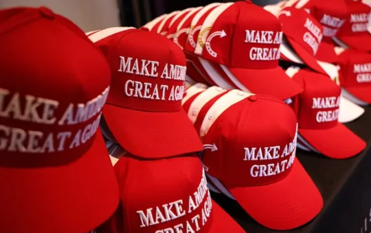 El doblepensar y la neolengua en Trump