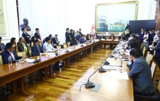 Perú: Pedido de Facultades Legislativas plantea medidas extremas